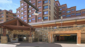 Comfortable 3-Bedroom Ski In-Out Condo At Peak 9 - Village At Breckenridge Breckenridge